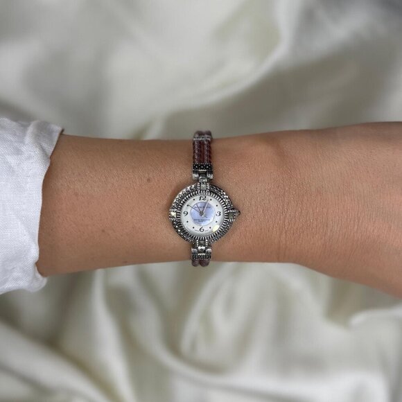 Vintage Y2K Watch Purple Beaded Band Silver Face Water Resistant Quartz - Picture 3 of 9